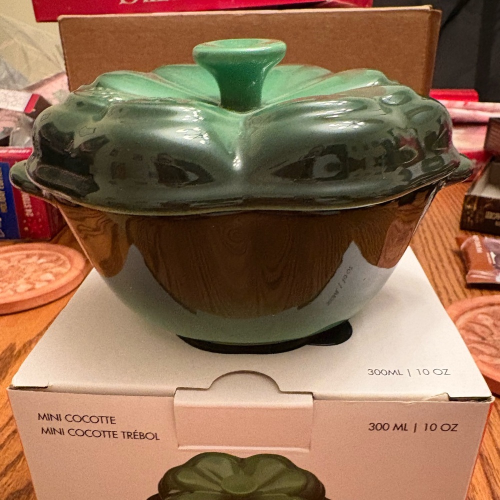 Le Creuset Shamrock Mini Cocoette NIB
